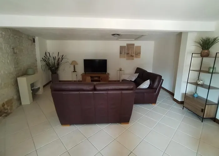 Le De L'alambic بيت للعطل